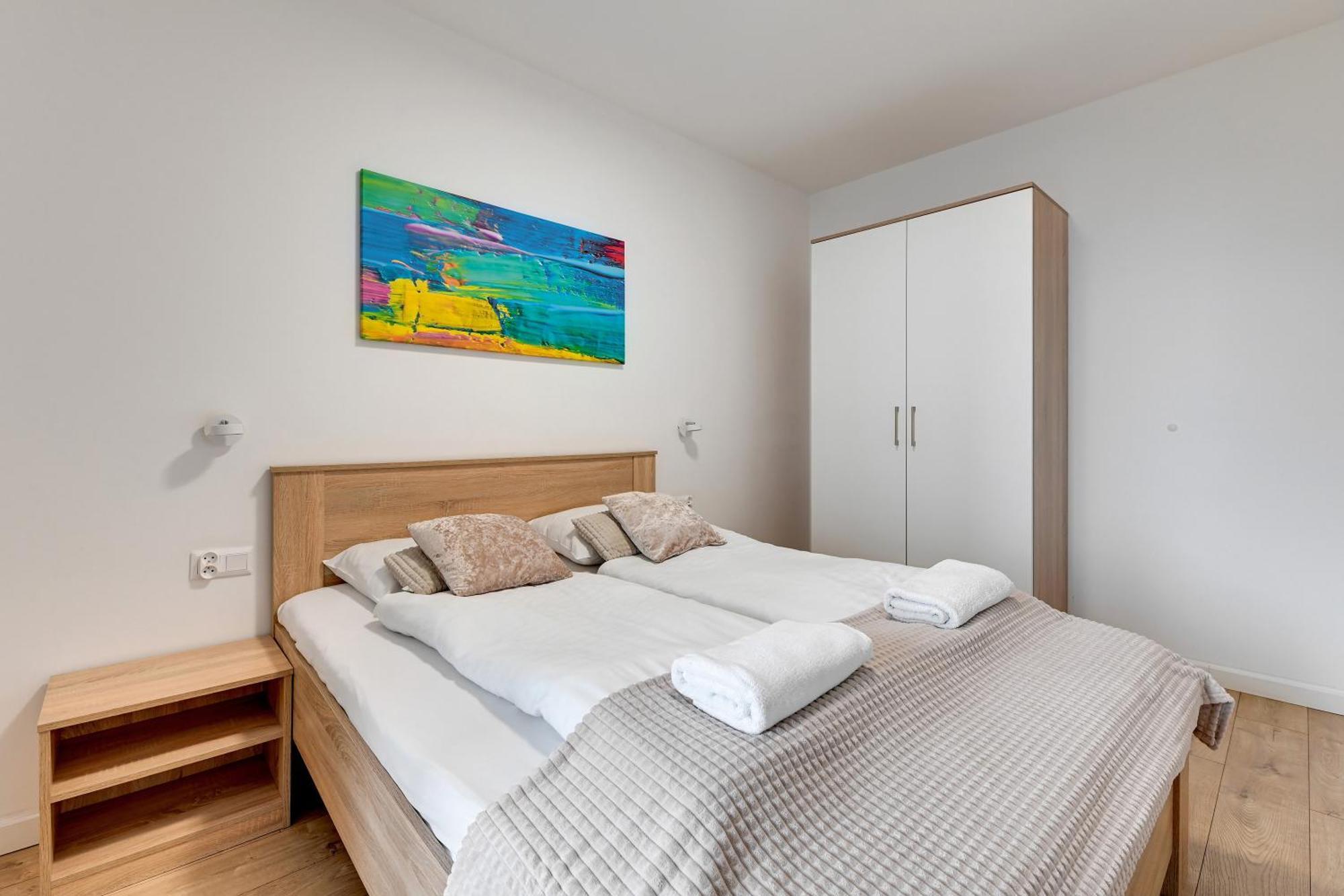Apartament Nadmorskie Spektrum & Parking Gdansk Bagian luar foto