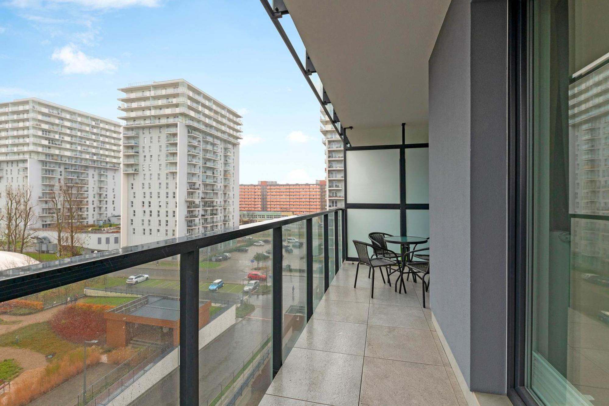 Apartament Nadmorskie Spektrum & Parking Gdansk Bagian luar foto