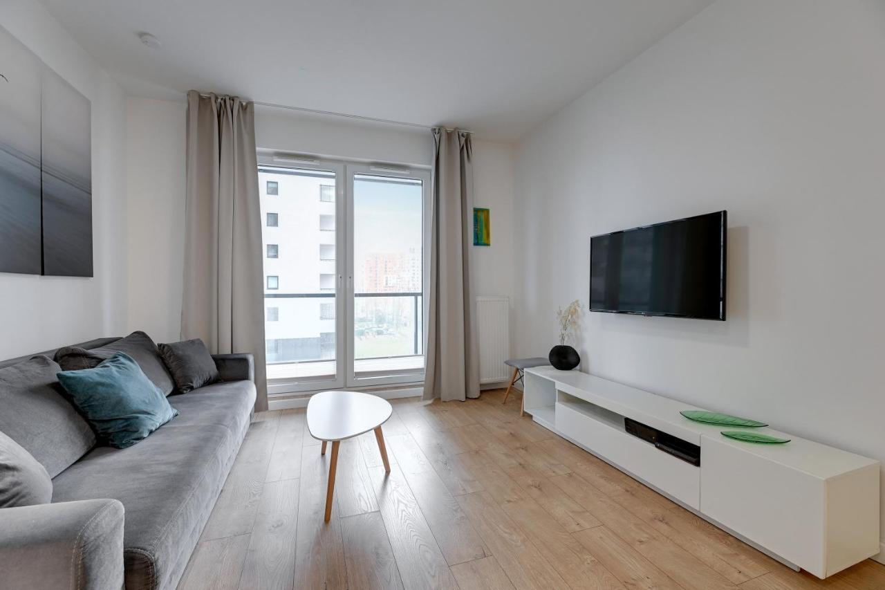 Apartament Nadmorskie Spektrum & Parking Gdansk Bagian luar foto